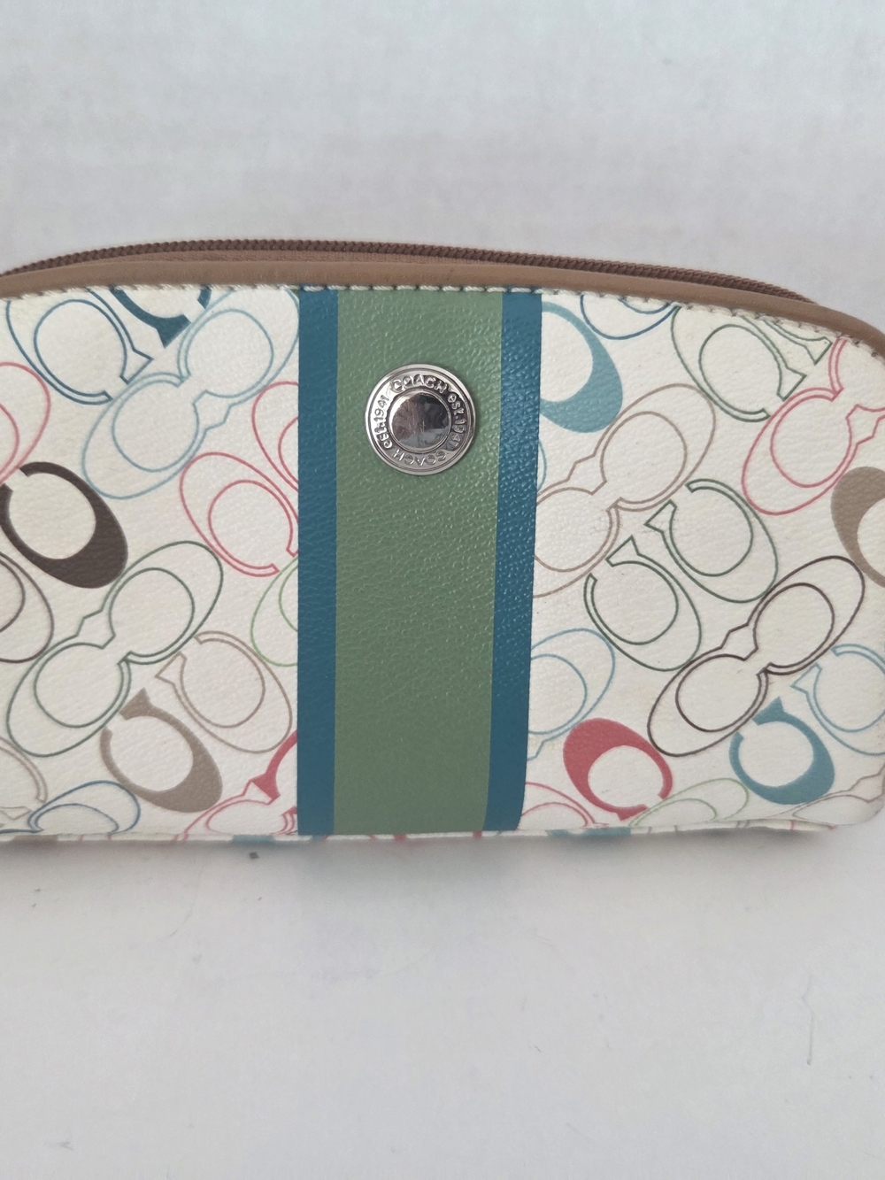 Coach Signature Eyeglasses, Case And Cosmetic Bag Set - Picture 2 of 11